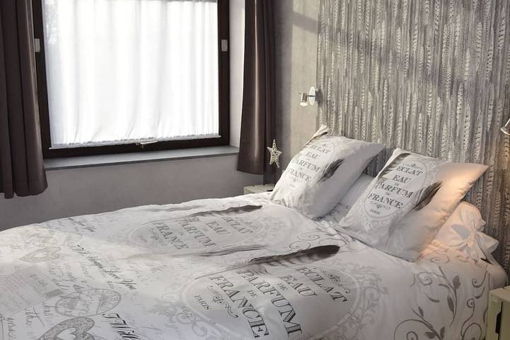 Gîte pour 4 personnes, avec terrasse dans Polleur - 2