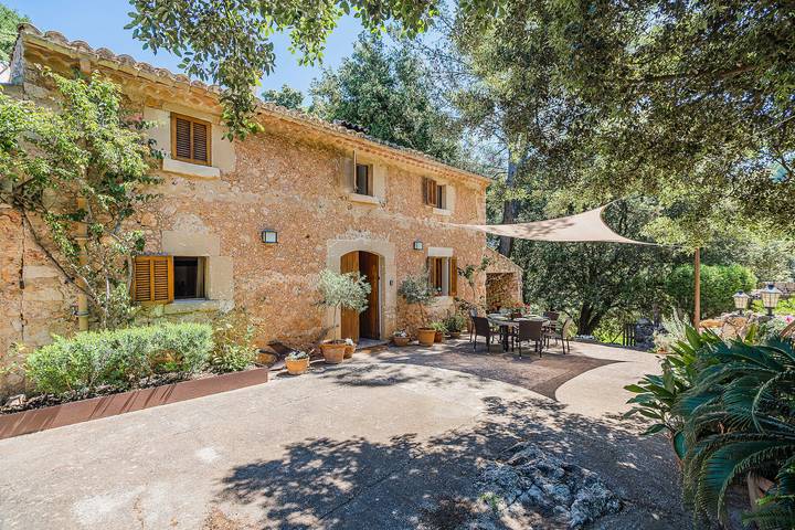 Villa für 6 Personen, mit Garten in Pollença