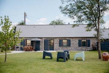 Gîte pour 6 personnes, avec terrasse et jardin à Guipry-Messac