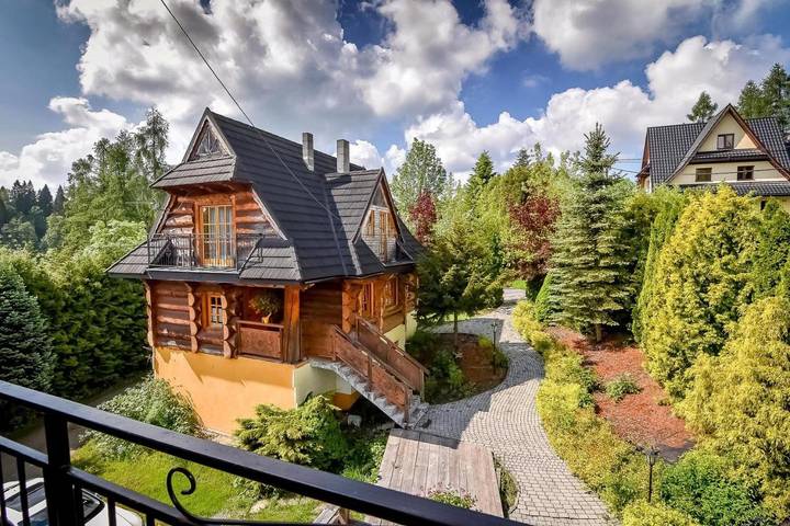 Apartament wakacyjny dla 14 osób, z ogród i widok oraz sauna, zwierzęta dozwolone w Bukowina Tatrzańska