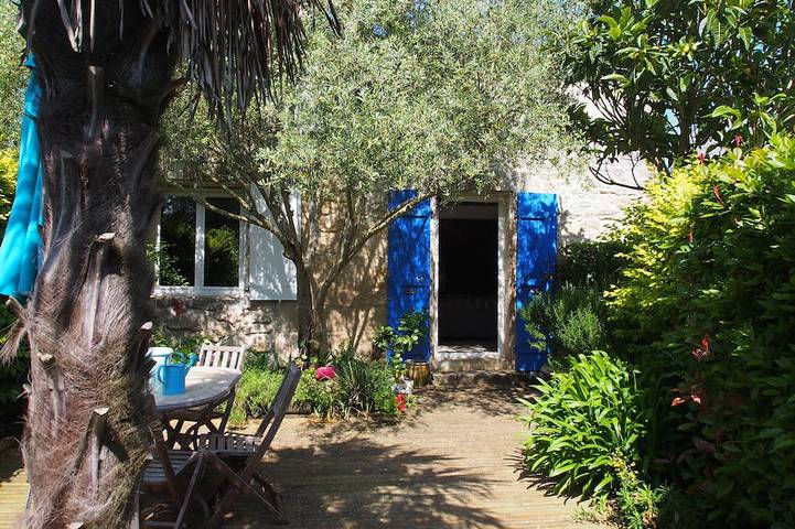 Gîte pour 5 personnes, avec jardin à Champagne (Charente-Maritime)