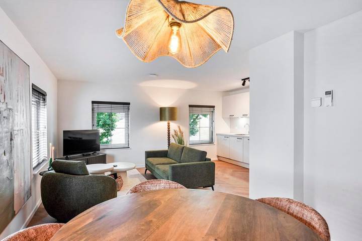Ferienwohnung für 3 Personen, mit Balkon und Terrasse in Velden