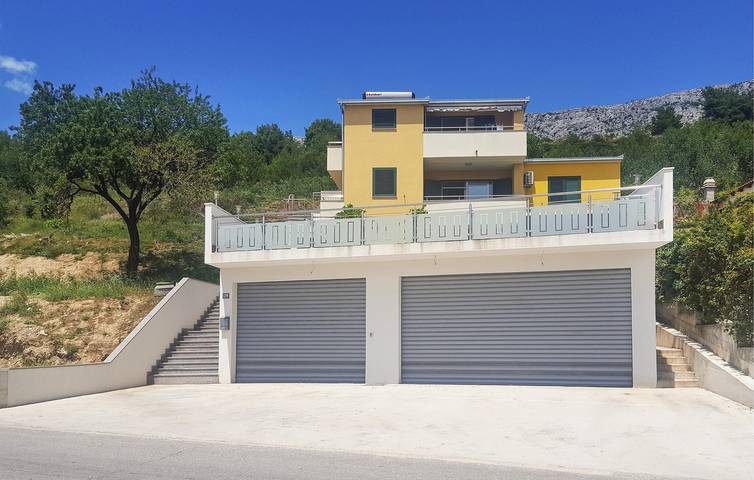 Apartament wakacyjny dla 4 osób w Solin