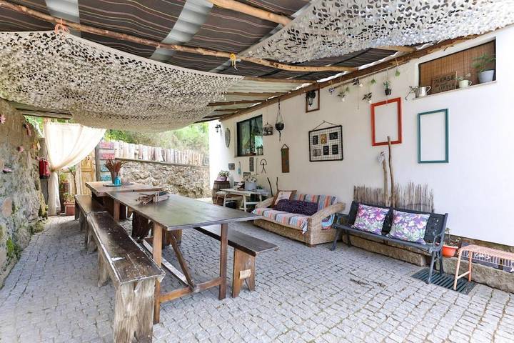 Location de vacances pour 14 personnes, avec vue ainsi que jardin et piscine, animaux acceptés dans Alpendurada - 3