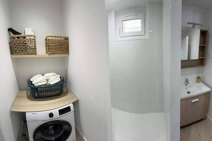 Appartamento intero, Joli Appartement Rénové de 55m2. Parking Gratuit in Cassis, Parco nazionale delle Calanques