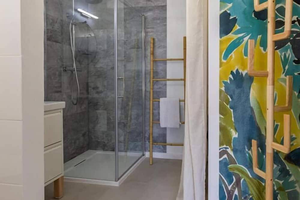 Le Clos Des Dijouds - Garden side in La Motte-Servolex, Chambéry region