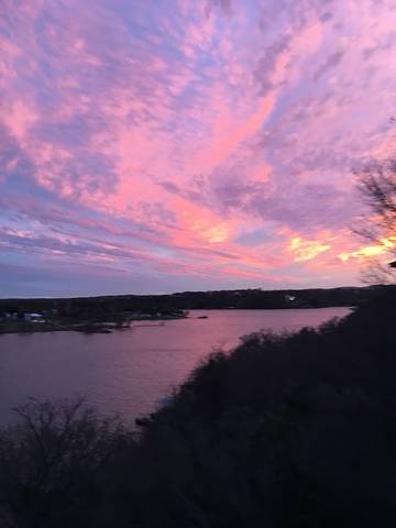 Log Cabin for 4 People in Texas Hill Country, Texas, Photo 1