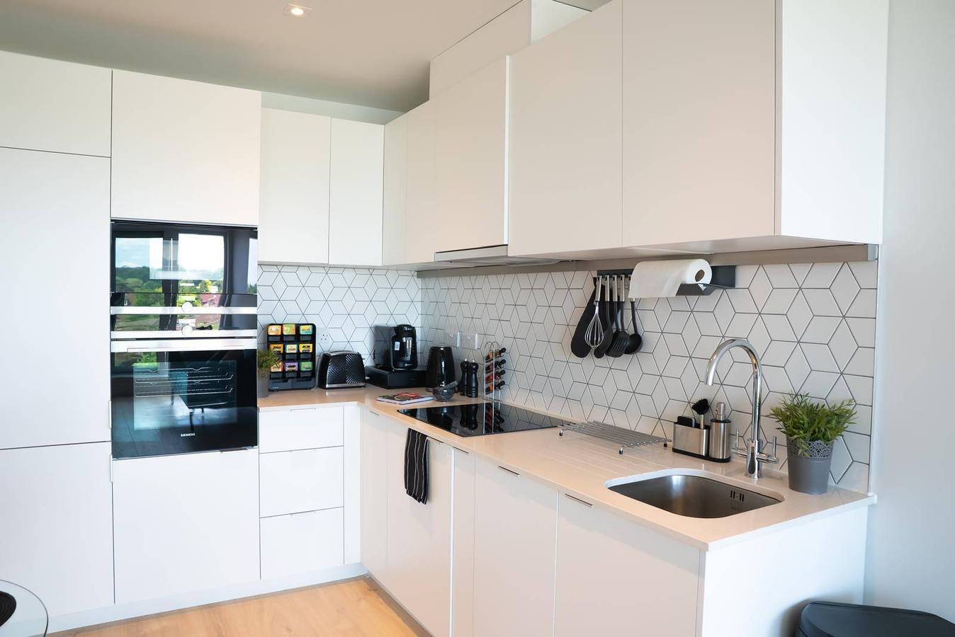 Ganze Ferienwohnung, Tranquil London Apartment near Coombe Hill House in Kingston an der Themse, London