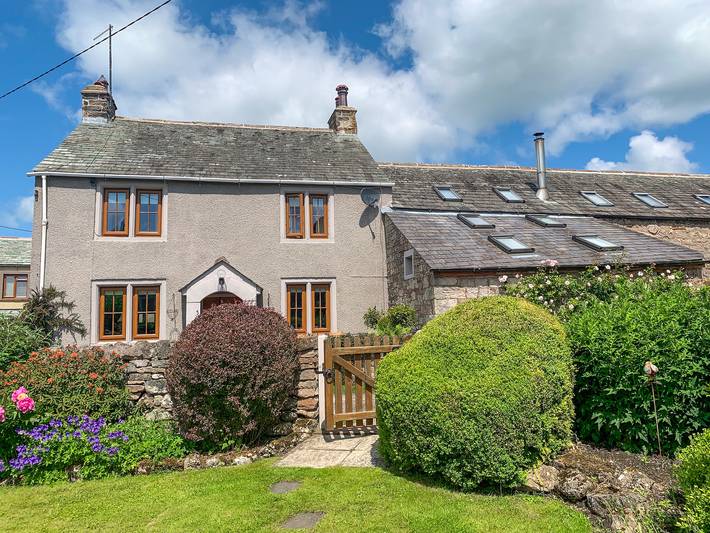 Log cabin for 3 people, with garden in Penrith