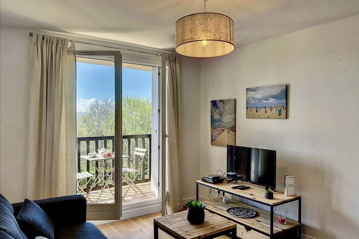 Gîte pour 2 personnes, avec balcon, adapté aux familles à Blonville-sur-Mer - 2