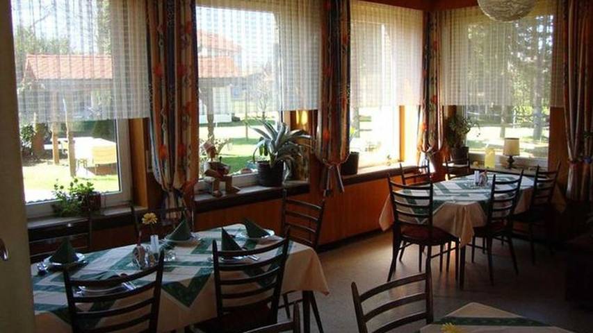 Ferienwohnung für 3 Personen, mit Garten in Waldbrunn - 4