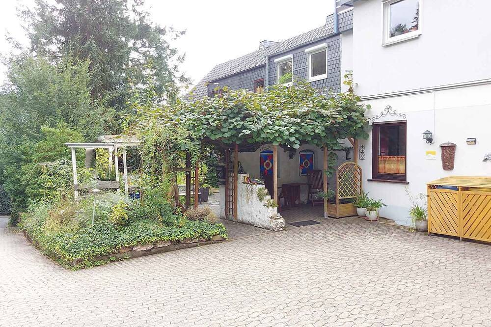 Ganze Wohnung, Ferienwohnung mit Garten, Terrasse und Grill in Kamp-Bornhofen, Mittelrhein