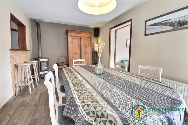 Gîte pour 6 personnes, avec terrasse et jardin, animaux acceptés à Belz - 4