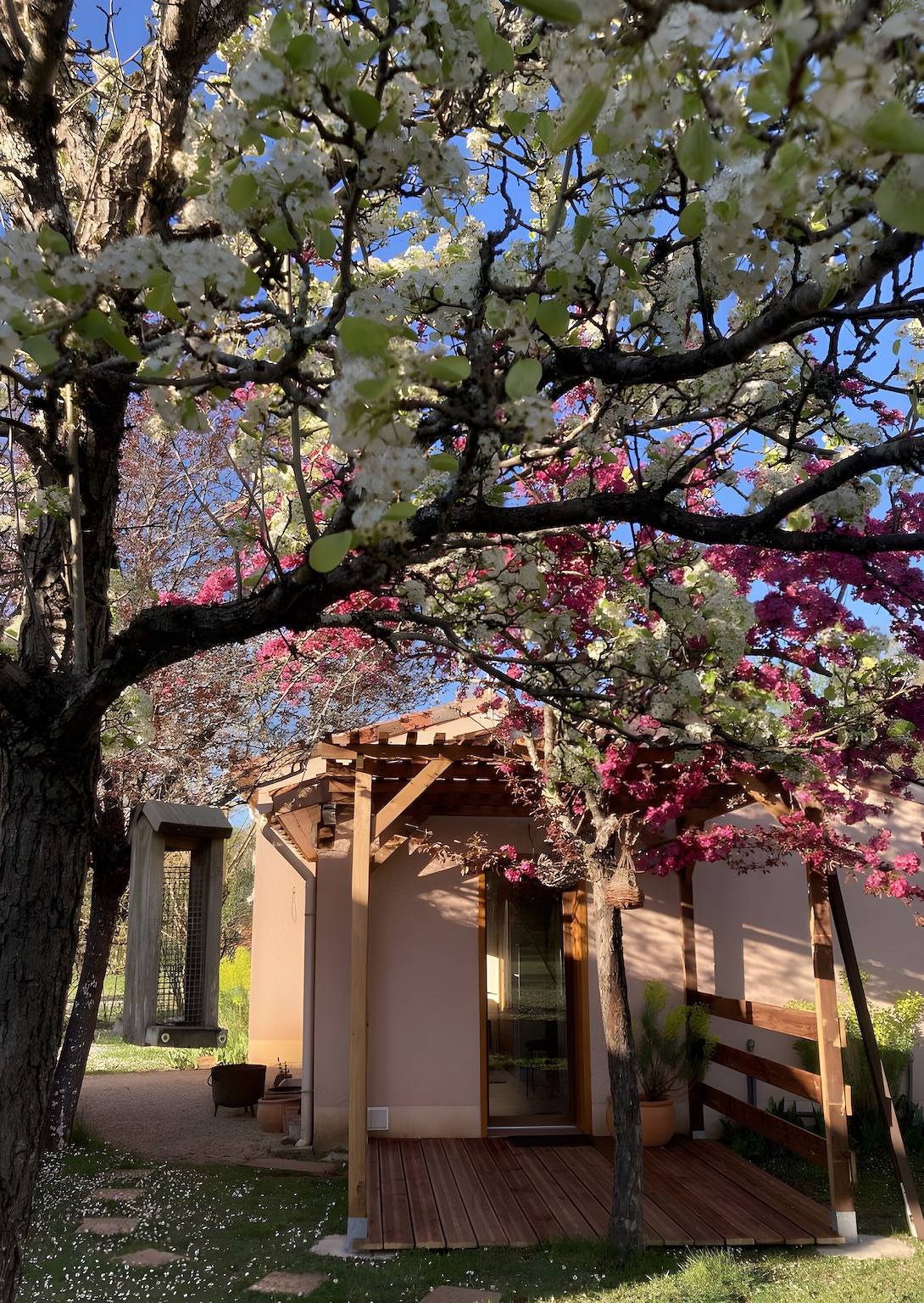 Studio entier, Studio « Petit Gîte De La Lère » avec terrasse privée, Wi-Fi et climatisation in Cayriech, Tarn-et-Garonne