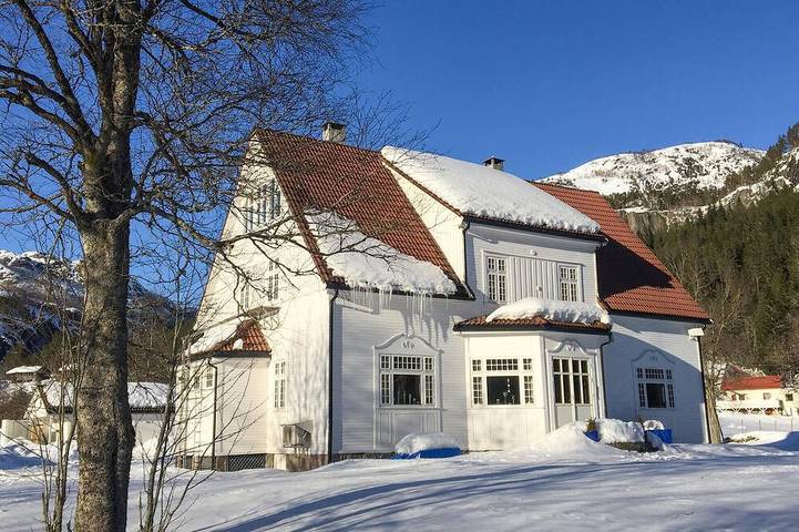 Ferienhaus für 26 Personen, mit Garten - 1