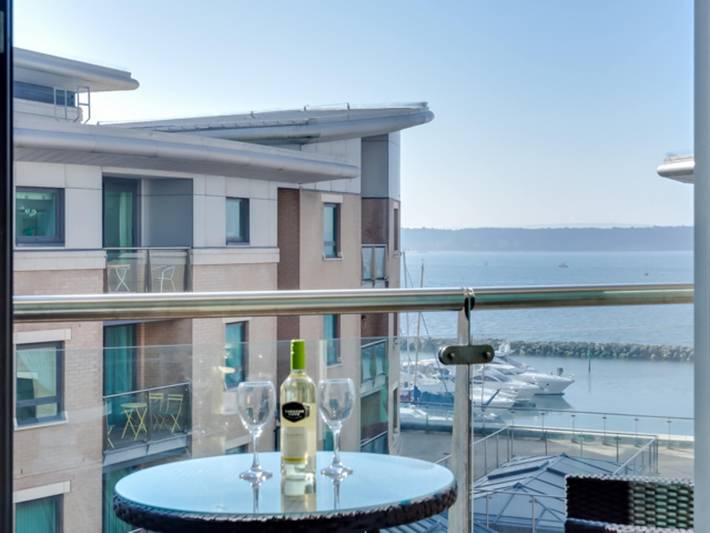 Ferienwohnung für 2 Personen, mit Balkon/Terrasse in Poole