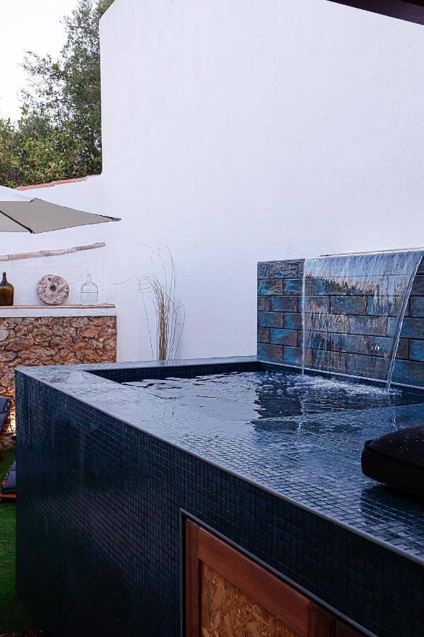 Location de vacances pour 6 personnes, avec jardin ainsi que piscine et bassin pour enfant, animaux acceptés dans Alte