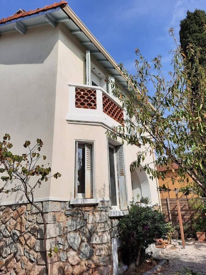 Villa pour 6 personnes, avec piscine ainsi que terrasse et jardin à La Valette-du-Var - 3