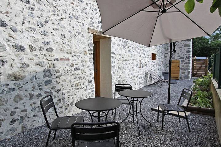 Gîte pour 5 personnes, avec jardin et terrasse
