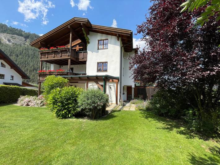 Ferienwohnung für 6 Personen, mit Terrasse und Garten in Pfunds