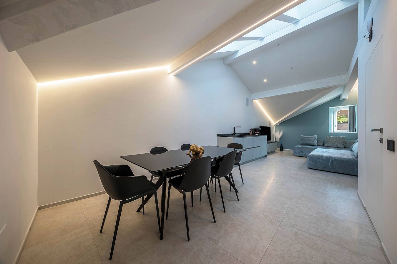 Appartement entier, Appartement 'App 302 Palazzo Cavour' avec vue sur la montagne, Wi-Fi et climatisation in Centro-Piani-Rencio, Bolzano