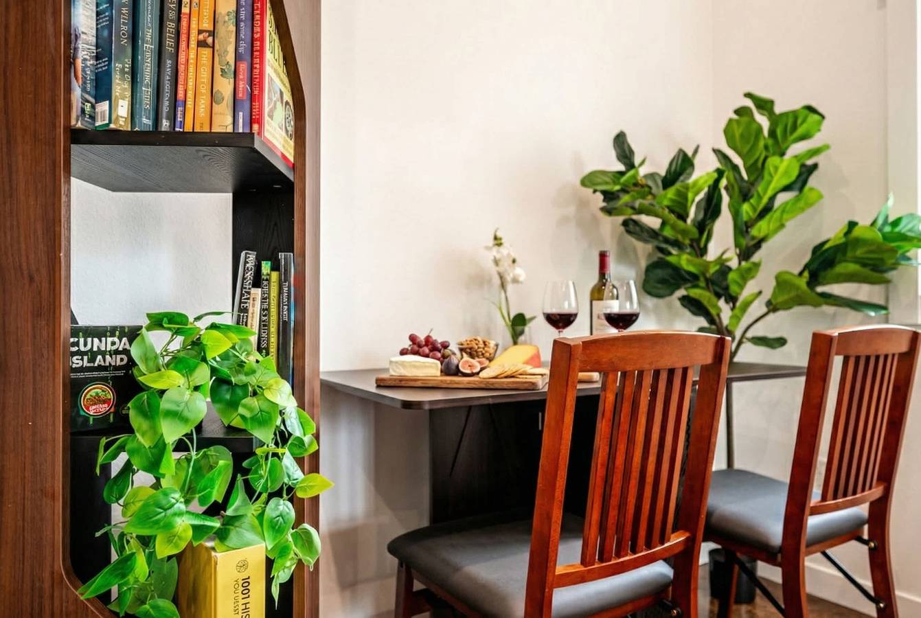 Ganze Wohnung, Vaulted Den Chic Central 1Br Fireplace in Sheridan, Bighorn Nationalwald