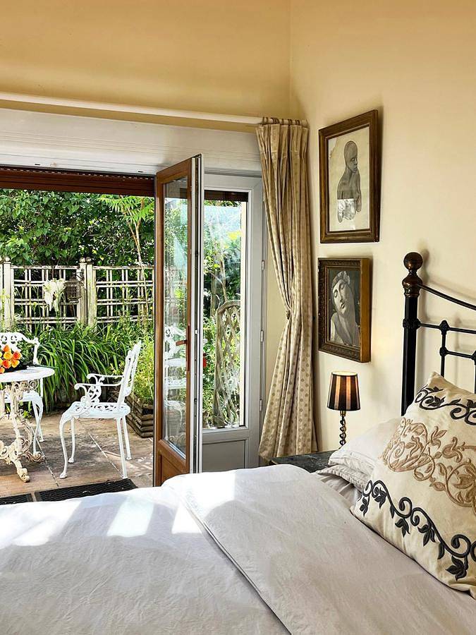 Double Room with Terrace in Ribérac, Périgord Vert