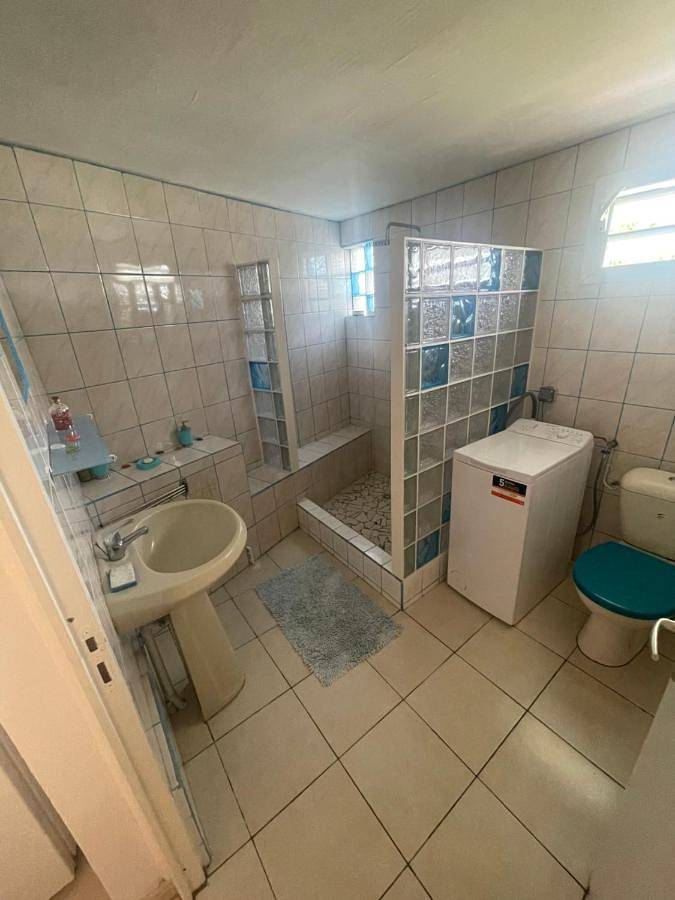 Gîte pour 4 personnes, avec jacuzzi et jardin à Terre-de-Bas - 4