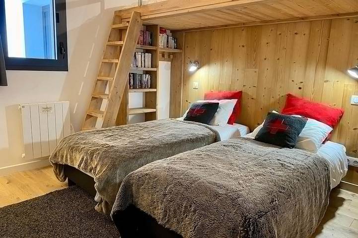 Entire apartment, Cordée 112 - Chamonix. Mont Blanc view, heated swimming pool in Brevent-Flegere, Chamonix-Mont-Blanc