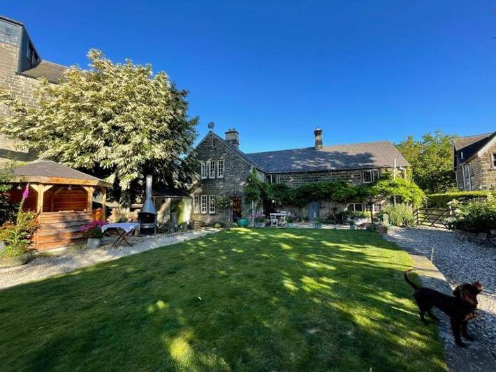 B&b for 2 people, with Terrace and Garden as well as View in Peak District