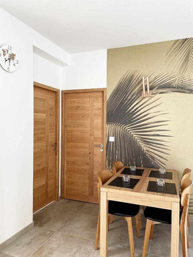 Hôtel pour 4 personnes, avec terrasse à Saint-André-les-Alpes - 4