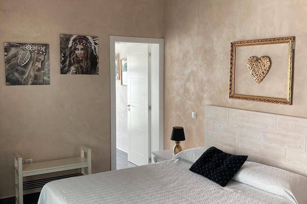 Homerez - Ruime villa met uitzicht op zee en bergen in El Roque, La Oliva