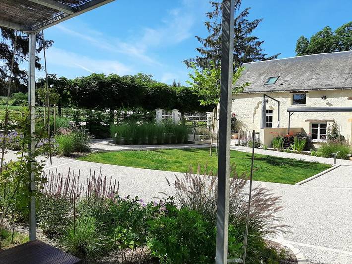 Location de vacances pour 5 personnes, avec vue et jardin, adapté aux familles à Lignières-de-Touraine - 3