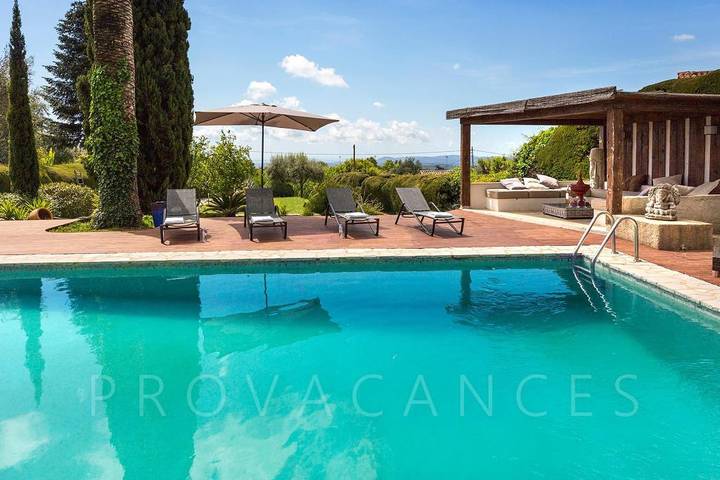 Exclusive holiday house with great views and pool in Saint-Jeannet in Tourrettes-sur-Loup, Costa mediterránea (Francia)
