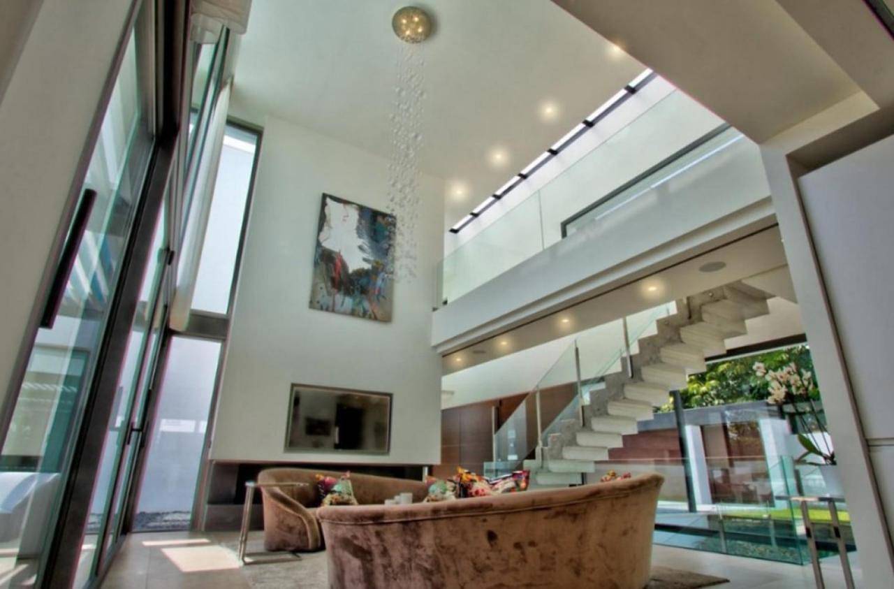 Villa Arraba Costa del Sol in Moncloa-Aravaca, Madrid