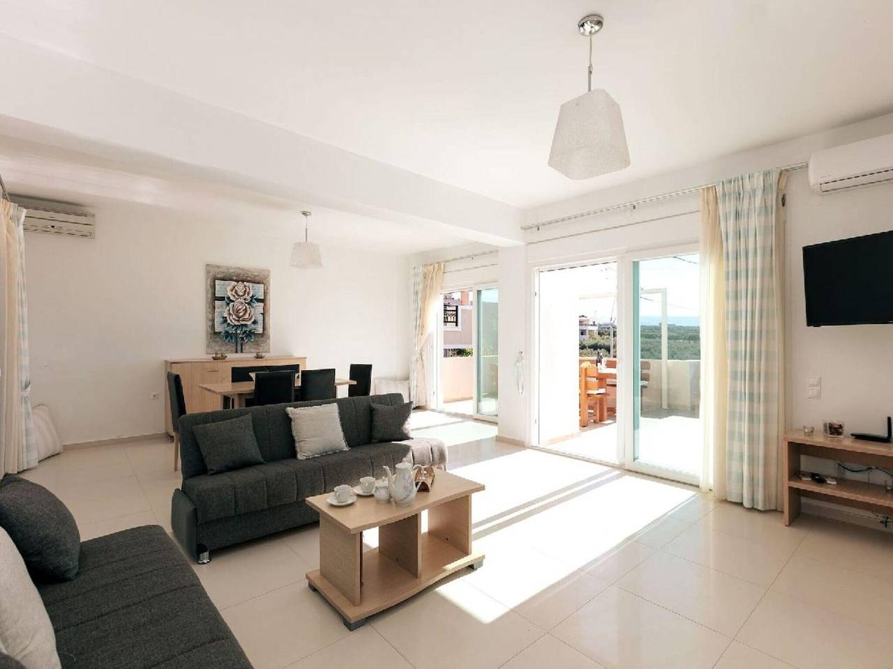 Beachside Stay in Skaleta in Rethymno region
