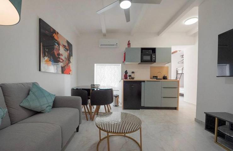 Apartamento para 5 personas, con Terraza en Almansa