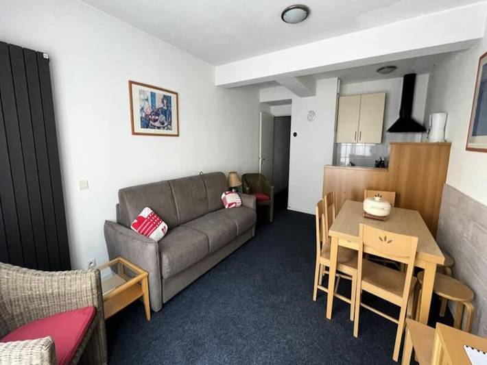 Chalet pour 6 personnes, avec piscine, adapté aux familles dans Gourette - 3