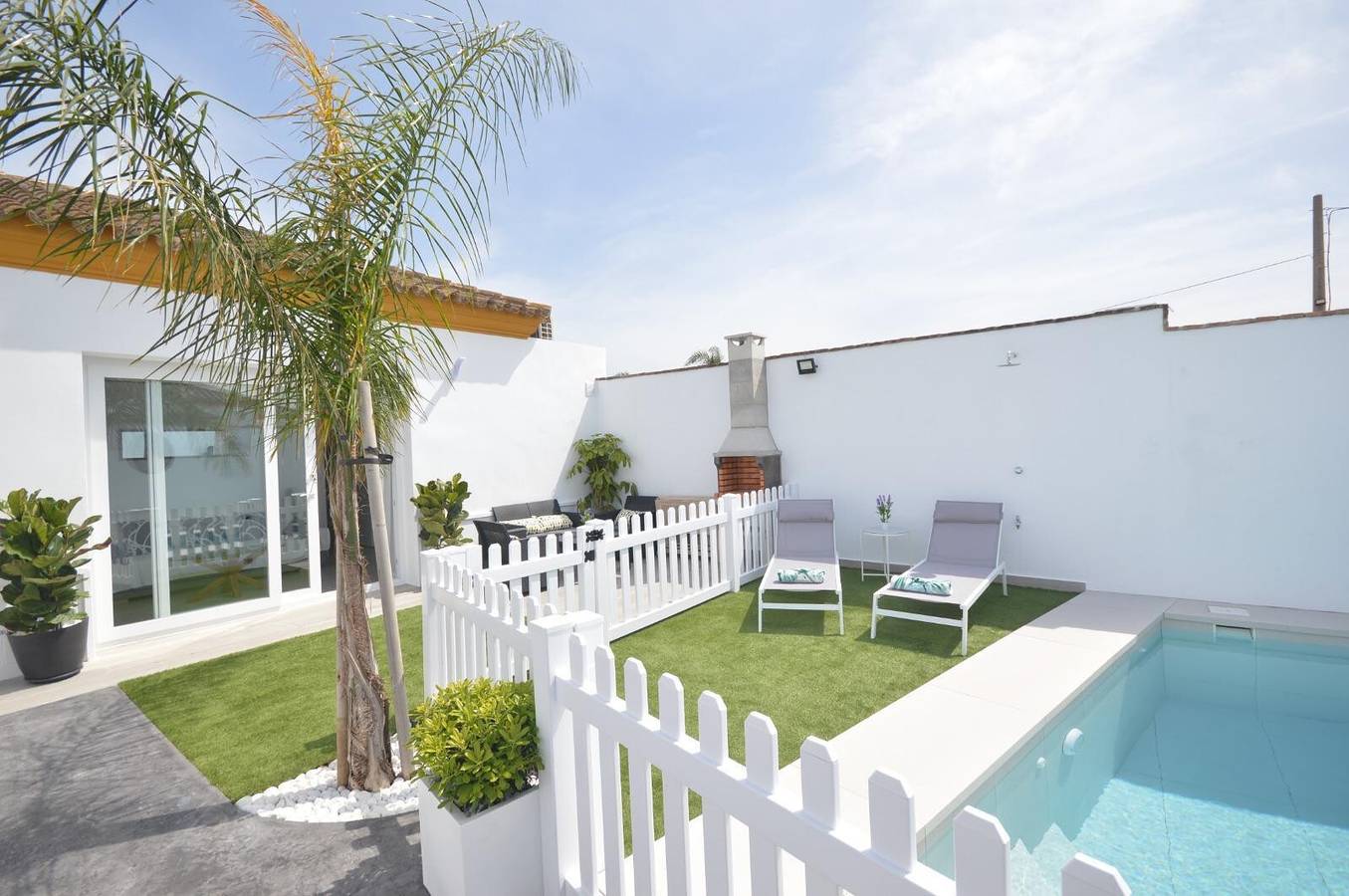 Casa de vacaciones 'Casa Turquesa' con piscina privada, Wi-Fi y aire acondicionado in Conil de la Frontera, Costa de la Luz