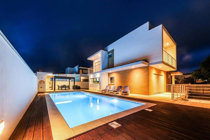 Casa rural para 8 personas, con piscina además de vistas y jardín en Nazaré - 2