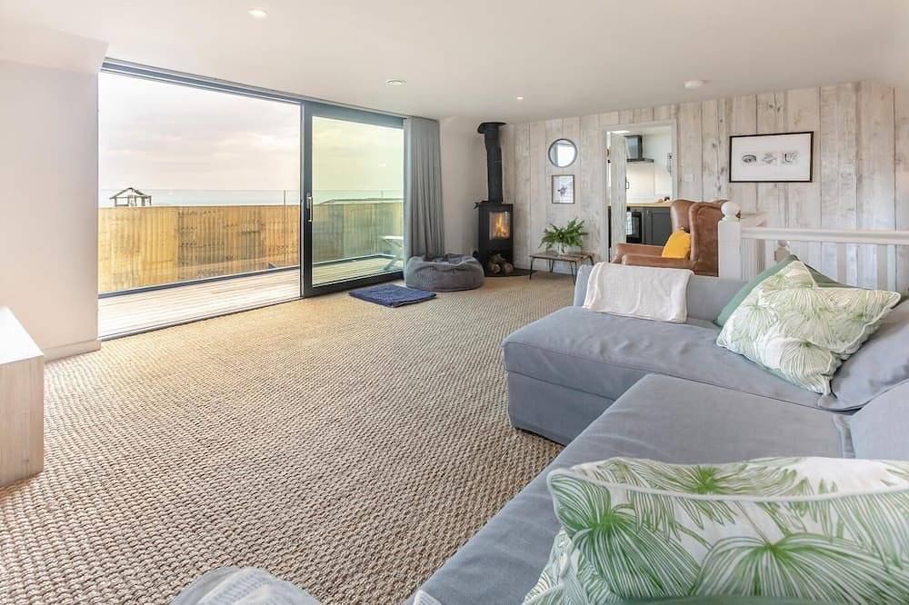 2 Bed in Tregurrian, Watergate Bay (oc-m42749) in Watergate Bay, Newquay