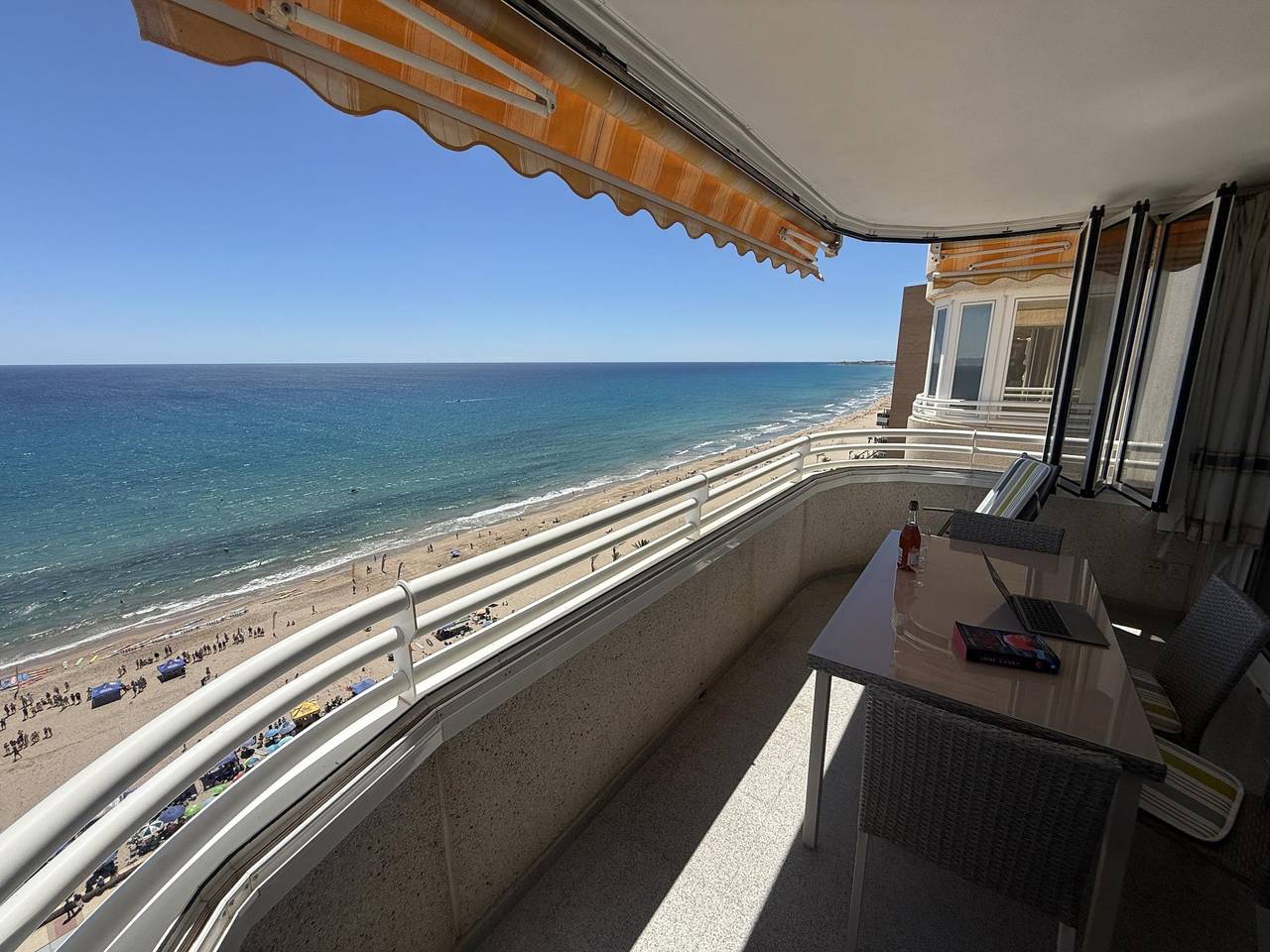 Entire holiday apartment, Beachfront Apartment Pool & Parking El Campello with terrace 2 bedrooms in San Juan Playa, Costa Blanca