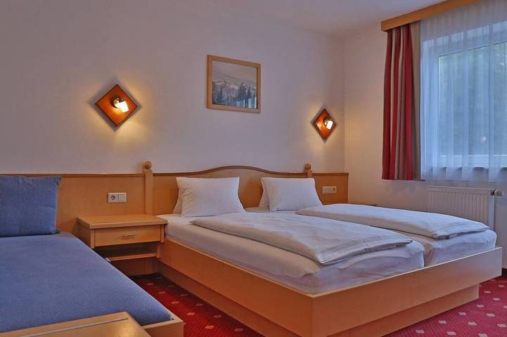 Doppelzimmer mit Dusche, Wc - Posauner, Pension in Hohe Tauern, Dorfgastein