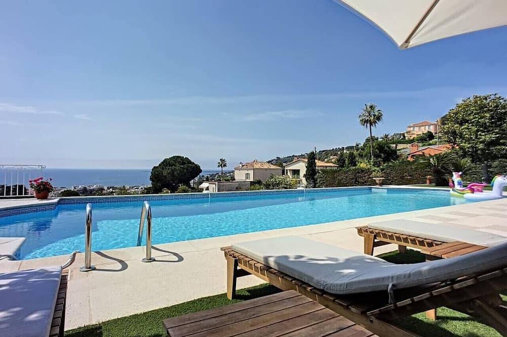 Villa pour 6 Personnes dans Vallauris, Région de Cannes