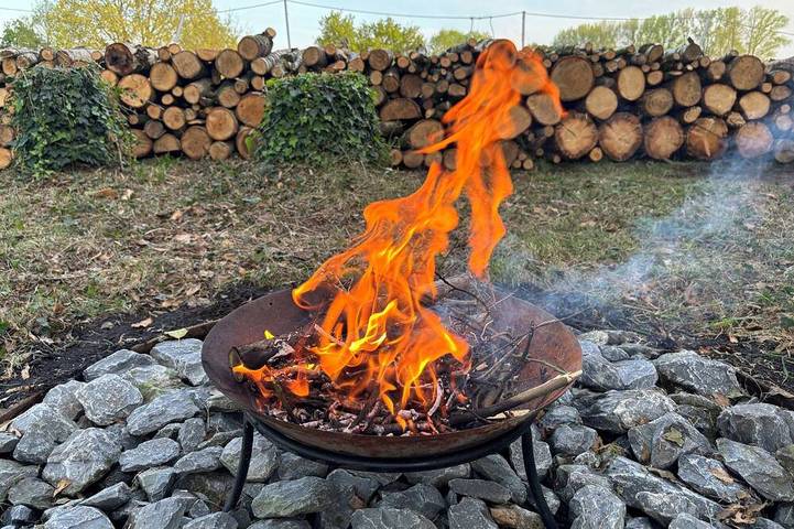 Location de vacances pour 6 personnes, avec Terrasse et Jardin à Melle