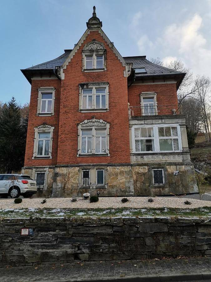 Ferienwohnung für 4 Personen, mit Garten und Ausblick