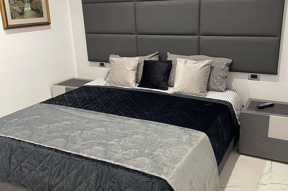 Villa Lux Arenella con piscina a Siracusa, vicino spiaggia lido Arenella in Siracusa, Siracusa e dintorni