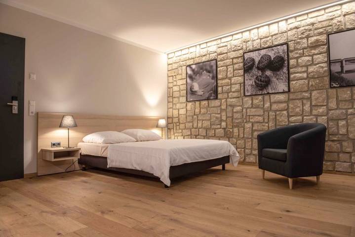 Hôtel pour 4 personnes, avec terrasse