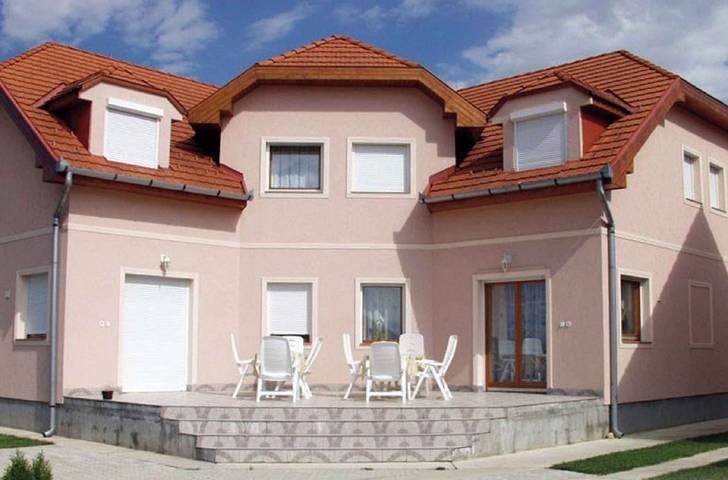 Ferienwohnung für 4 Personen, mit Garten in Bük