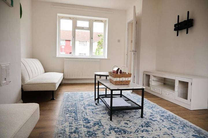 Villa für 8 Personen, mit Whirlpool und Garten in London